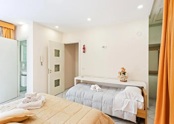 Guesthost - Castello Ursino Balcony X5 * Κατάνια